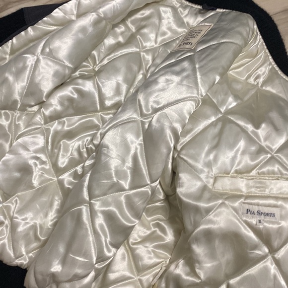 VINTAGE WOOL AND SATIN BOMBER THICK AND WARM - Picture 8 of 9